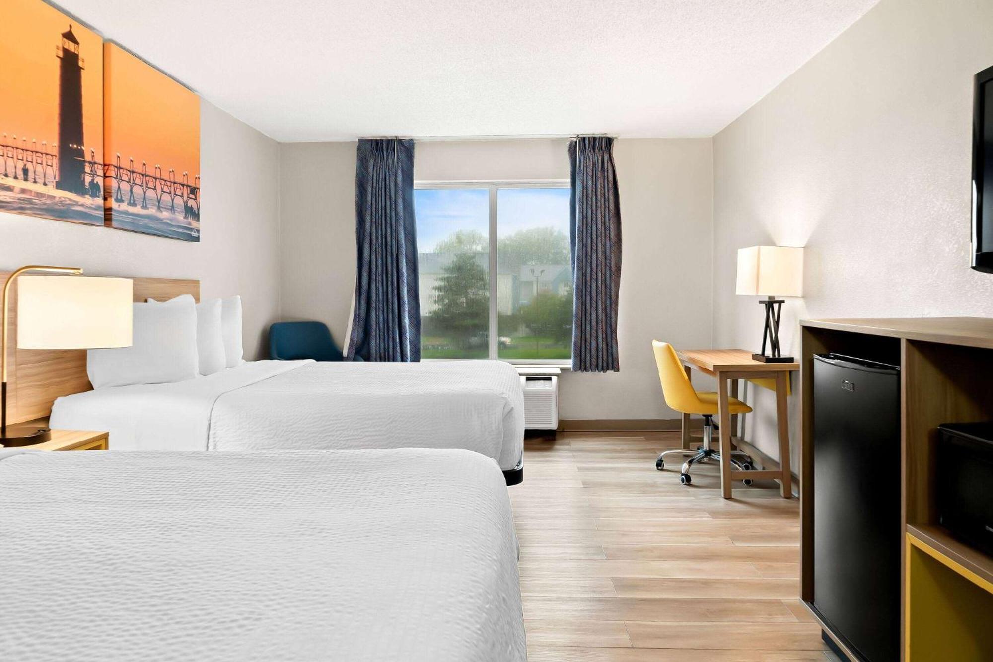 Days Inn & Suites By Wyndham Warren Exteriér fotografie