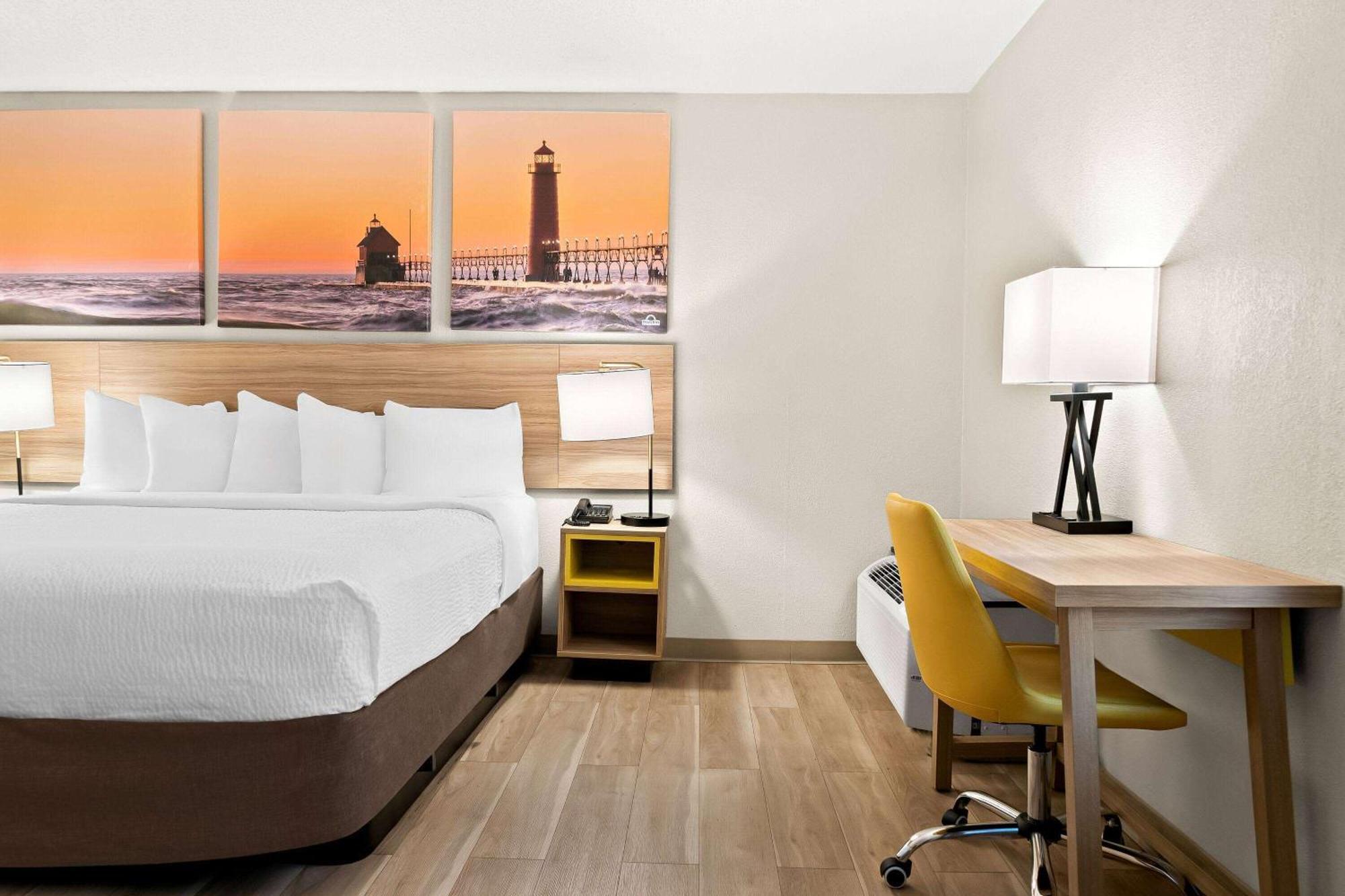 Days Inn & Suites By Wyndham Warren Exteriér fotografie