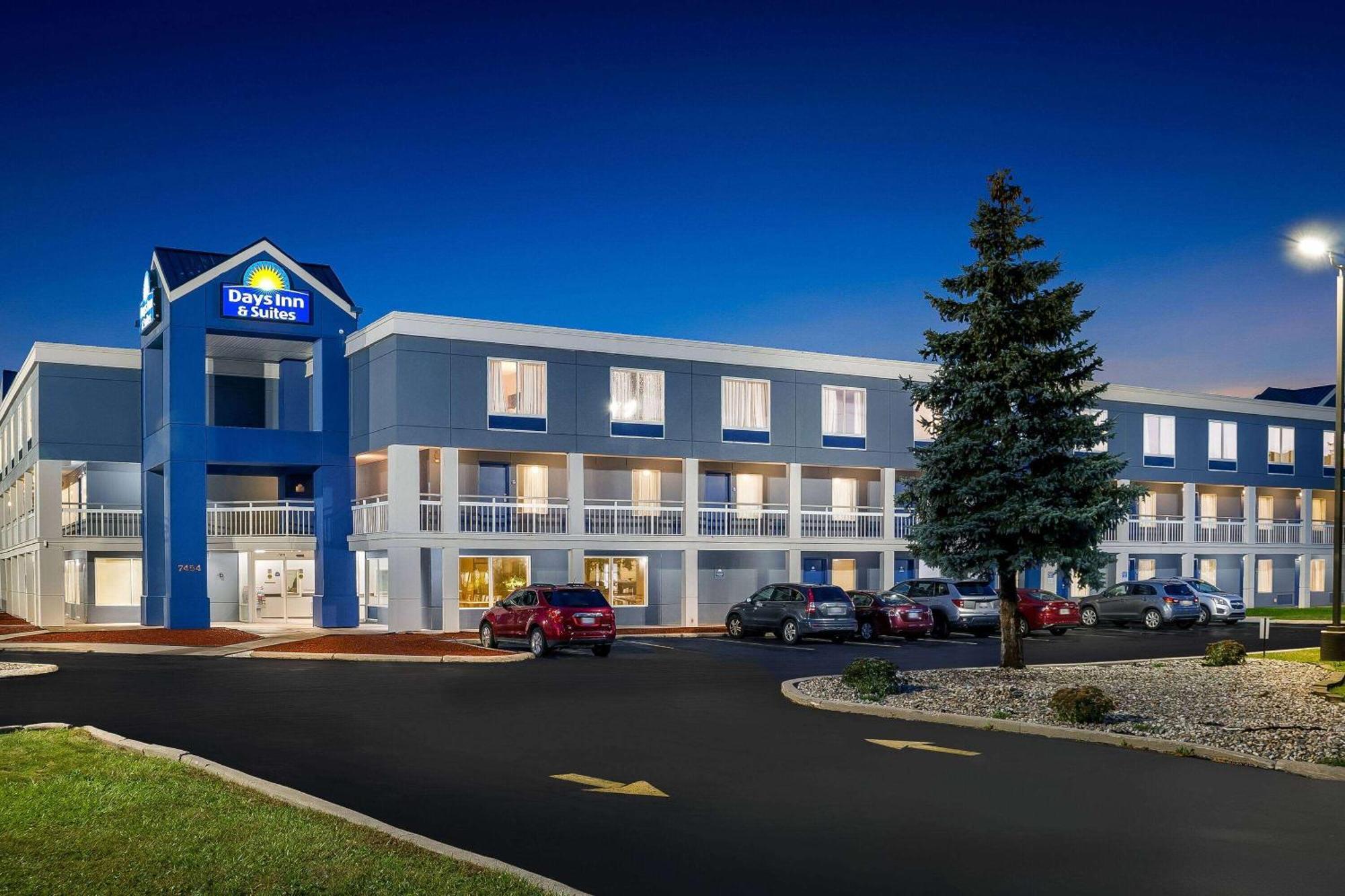 Days Inn & Suites By Wyndham Warren Exteriér fotografie